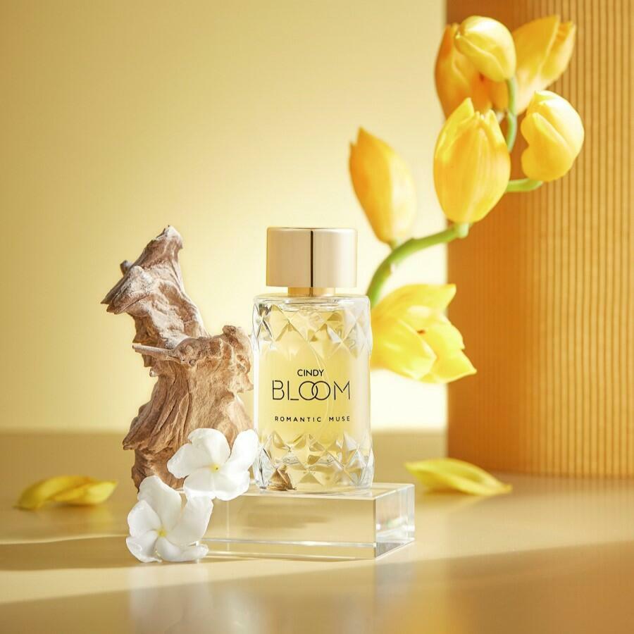 Cindy Bloom Romantic Muse Perfume